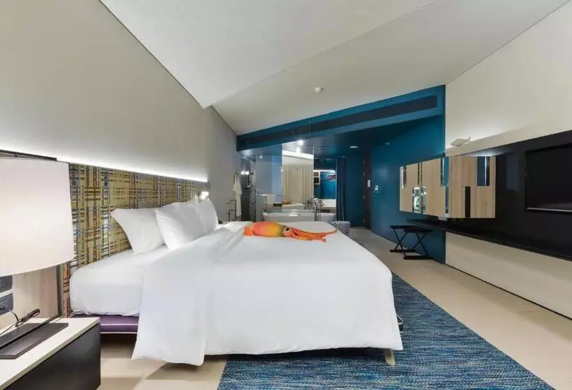 キングサイズベッドのスタンダードルーム, Veranda Resort Pattaya   Mgallery By Sofitel