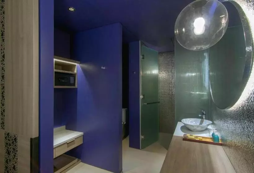 クイーンベッドのデラックスルーム, Veranda Resort Pattaya   Mgallery By Sofitel