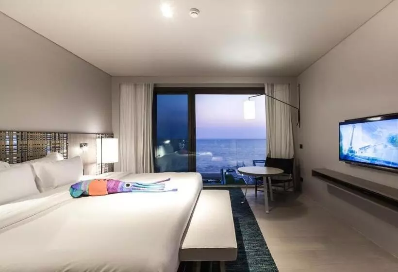 プール付き１ベッドルームヴィラ, Veranda Resort Pattaya   Mgallery By Sofitel