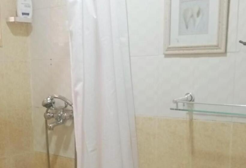 اتاق لوکس, Marrets International Hotel   Express