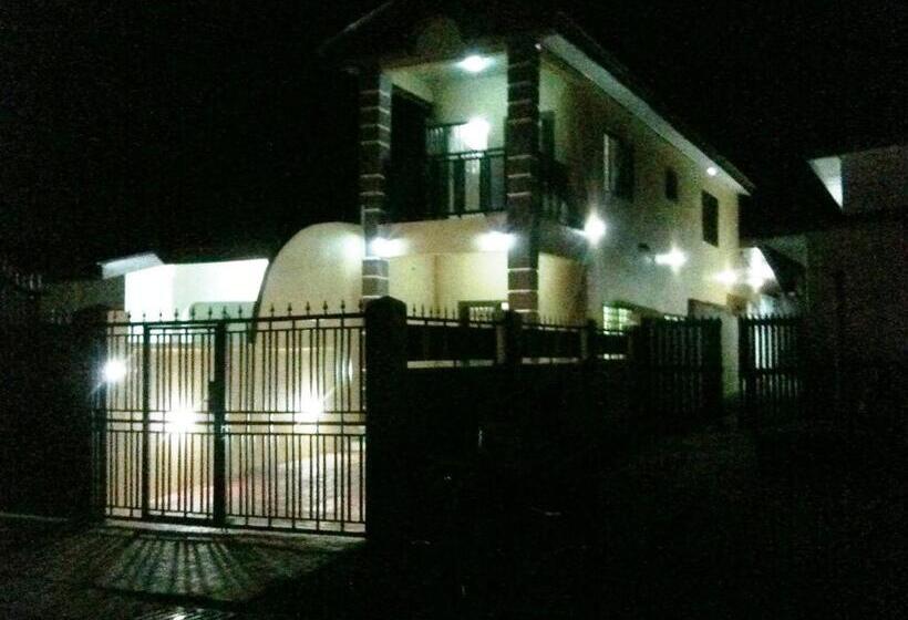 سوییت, Marrets International Hotel   Express