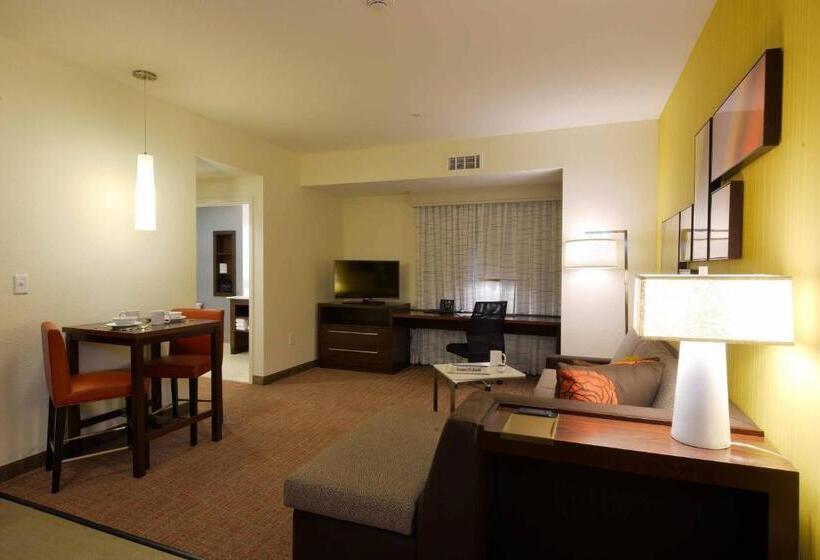 스탠다드 스튜디오 킹침대, Residence Inn By Marriott Omaha Aksarben Village