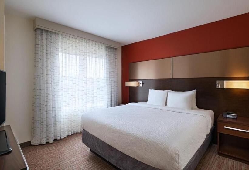 带大床的套房, Residence Inn By Marriott Omaha Aksarben Village