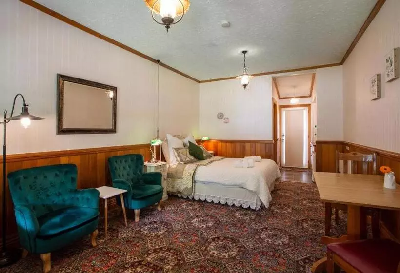 Standard-studio, Settlers Cottage Motel