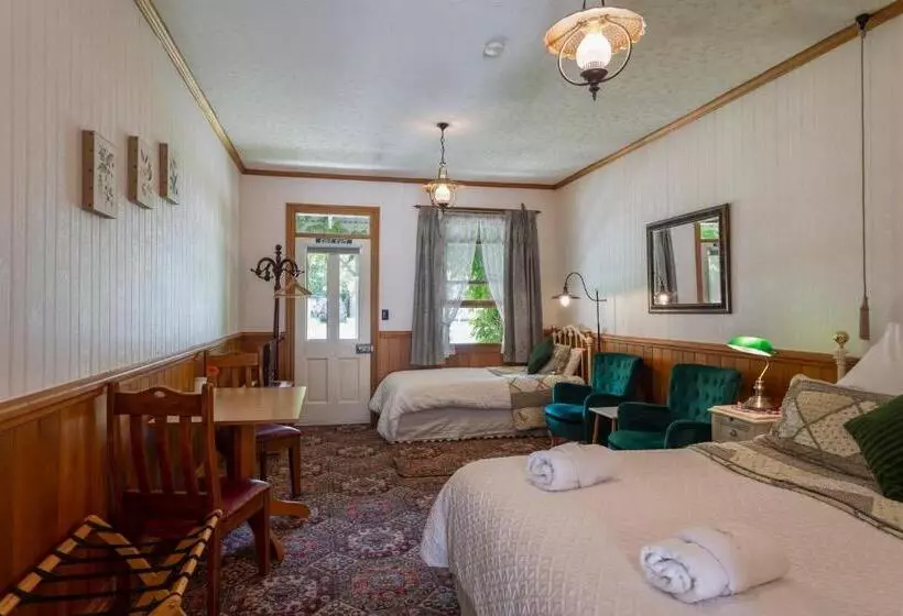 Standard-studio, Settlers Cottage Motel
