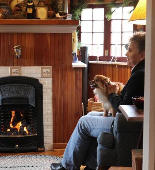 Люкс, The Queen, A Victorian Bed & Breakfast