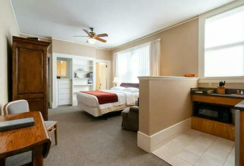 标准工作室, Powell Place