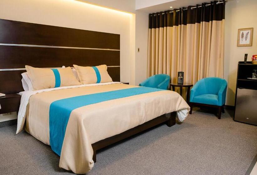 سوییت لوکس, Verona Hotel & Baños Turcos