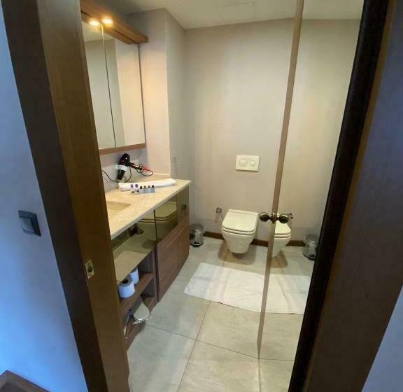 スタンダードスタジオ, Eli̇t Sui̇t