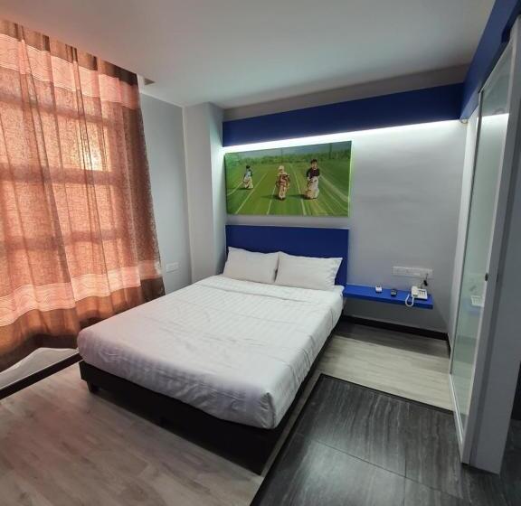 Номер Deluxe, Paradian