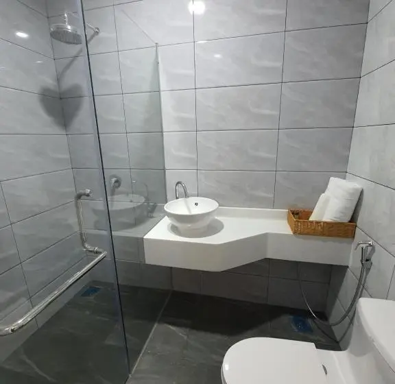 اتاق سوپریور با تخت بزرگ, Paradian