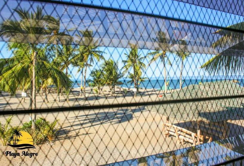 Economy Triple Room, Playa Alegre