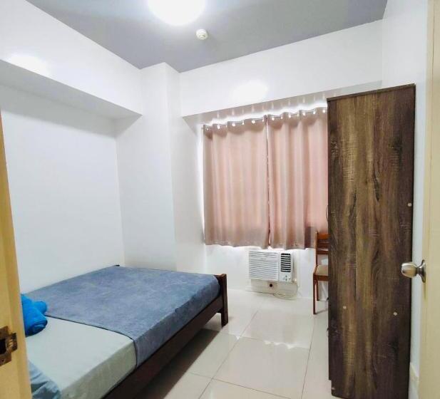 家庭间, Lyndon At Sea Residences, Smdc Moa Complex, Pasay City, Philippines