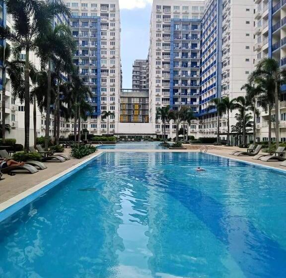 家庭间, Lyndon At Sea Residences, Smdc Moa Complex, Pasay City, Philippines