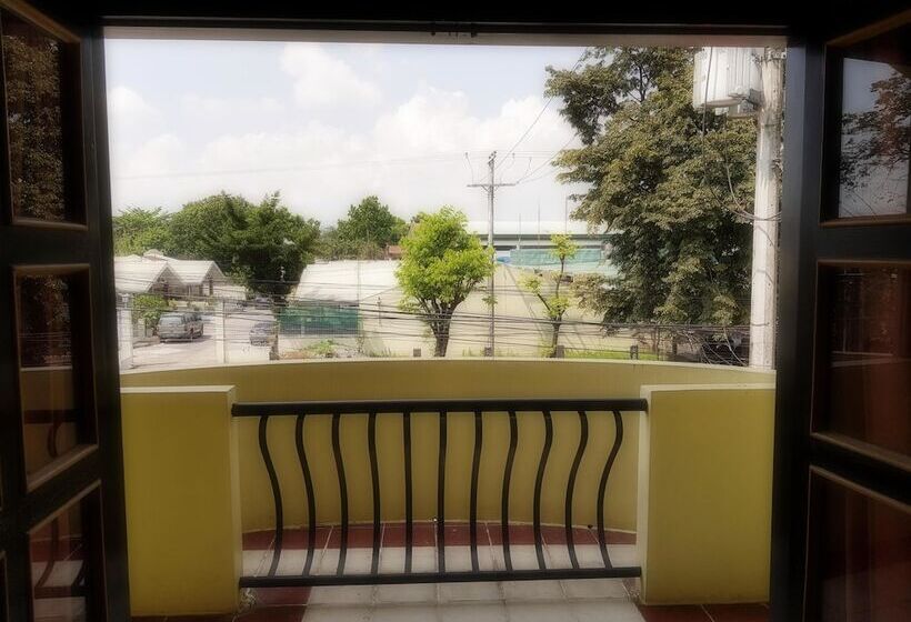 Номер Deluxe, Angeles Palace