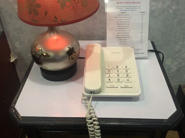 Номер Deluxe, Angeles Palace