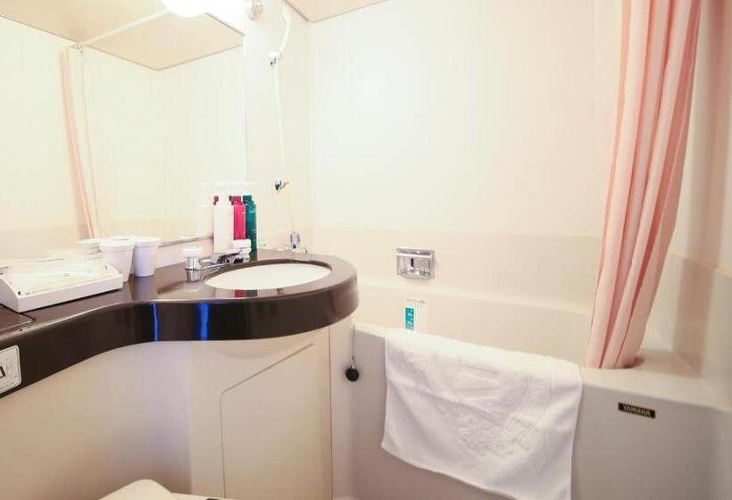 חדר סטנדרט, Apa Hotel Sagamihara Hashimoto Ekimae