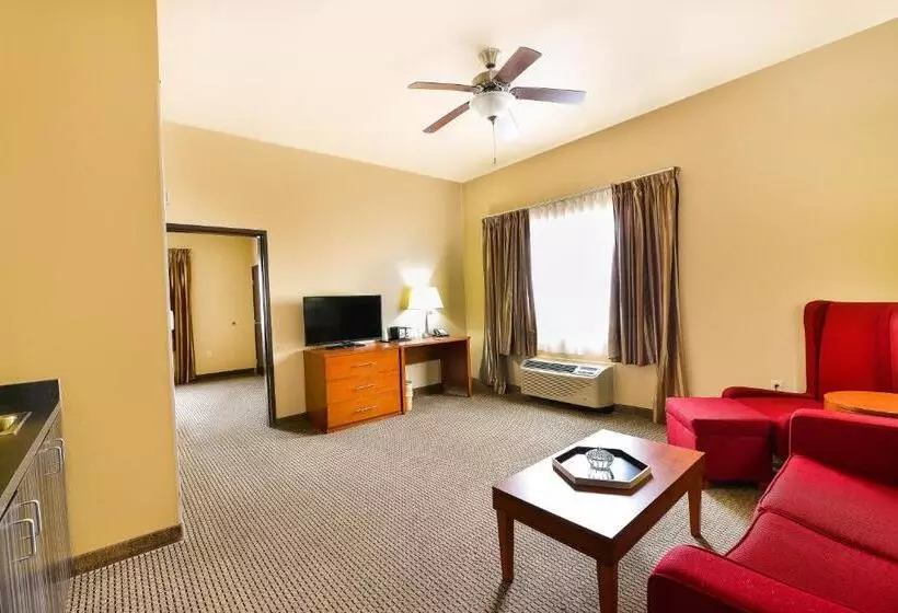 キングサイズベッドのスイートルーム, Baymont By Wyndham Grand Forks