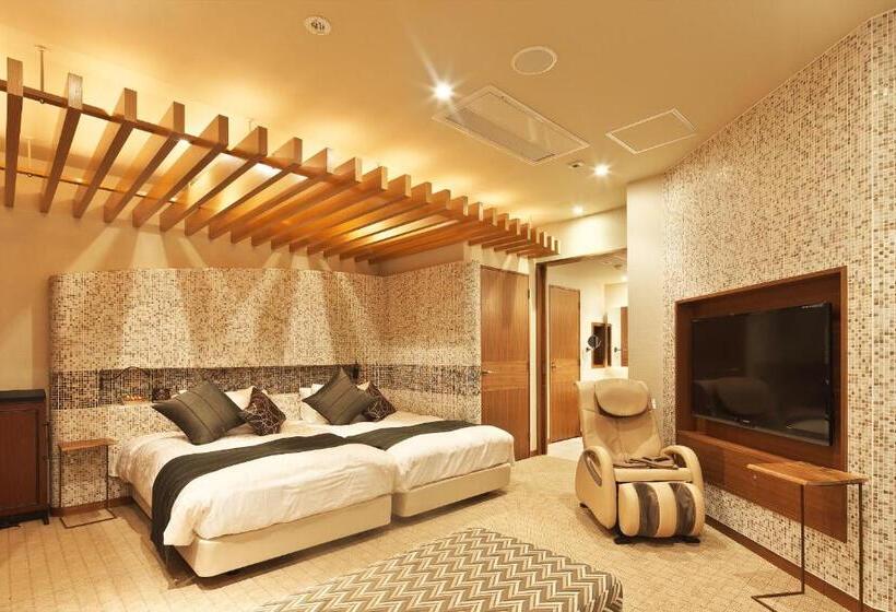 Quarto Deluxe, Coco Grand