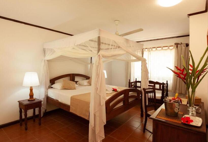 Habitació Estàndard Vista Jardí, Cote D Or Lodge