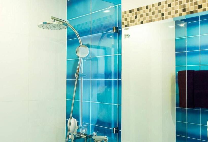 سوییت جونیور با بالکن, D@sea