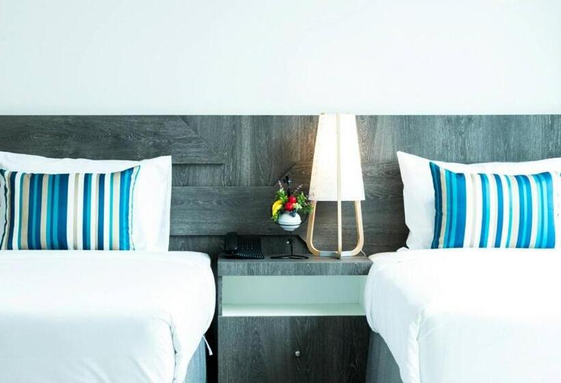 سوییت جونیور با بالکن, D@sea