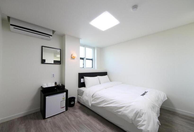스탠다드 룸, Ekonomy Hotel Incheon