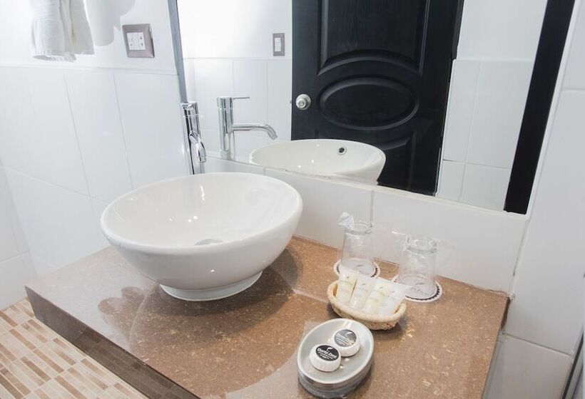 Quarto standart individual, Ferre Cusco