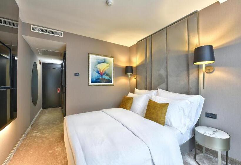 Индивидуальный Номер Классика, Grand Hotel Adriatic