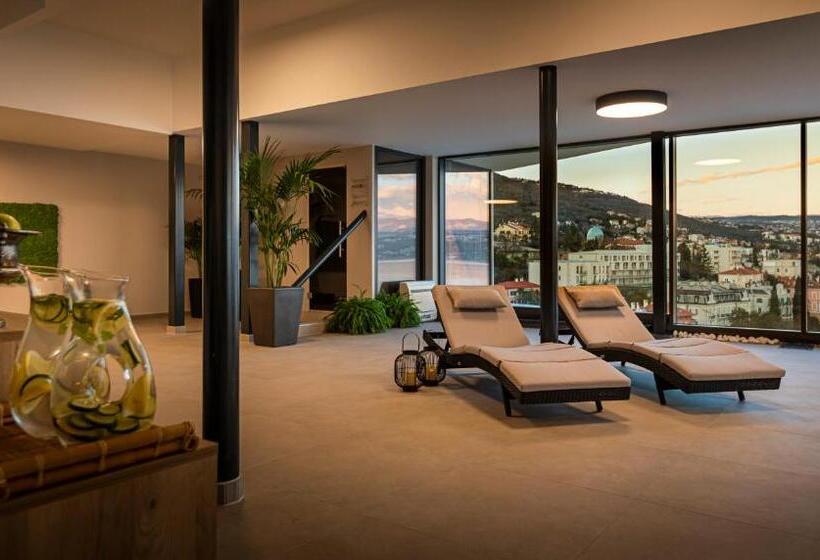 Номер Superior, Grand Hotel Adriatic