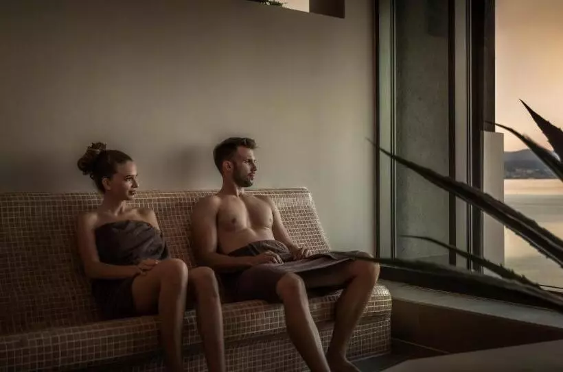 オーシャンビューのプレミアムルーム。, Grand Hotel Adriatic