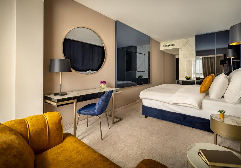 Номер Superior Боковой Вид на Море, Grand Hotel Adriatic