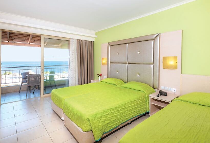 スタンダードルーム, Grand Blue Beach