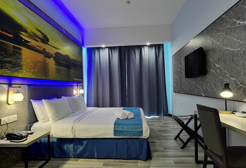 חדר דלוקס, 17