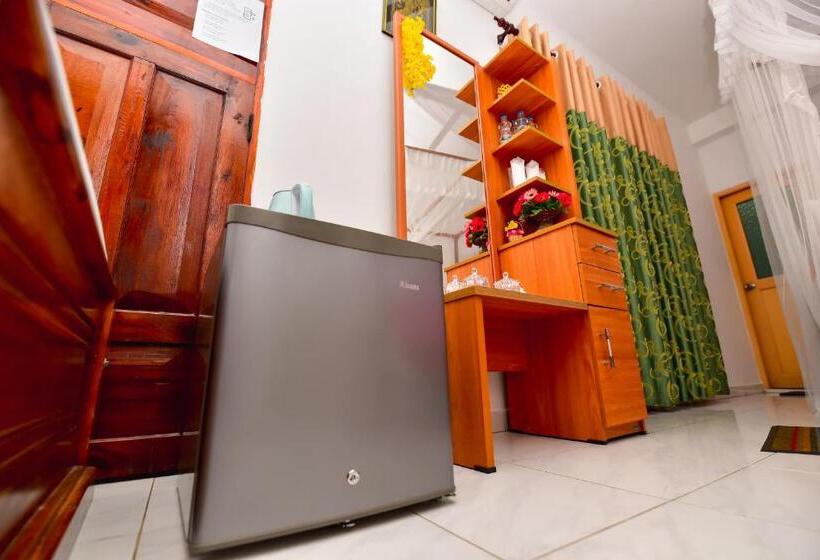 חדר סטנדרט נוף לים, Peacock