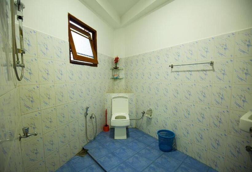 חדר דלוקס צדדי נוף לים, Peacock