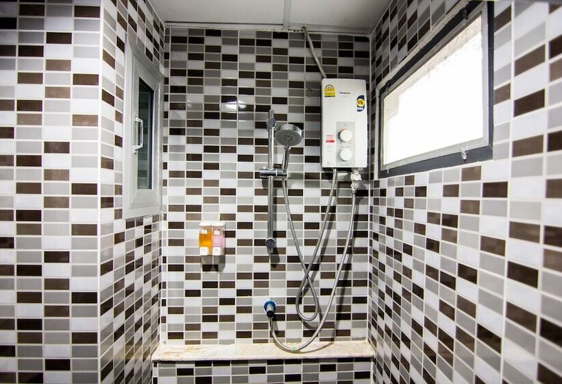 高级大房间, Regent Ngamwongwan