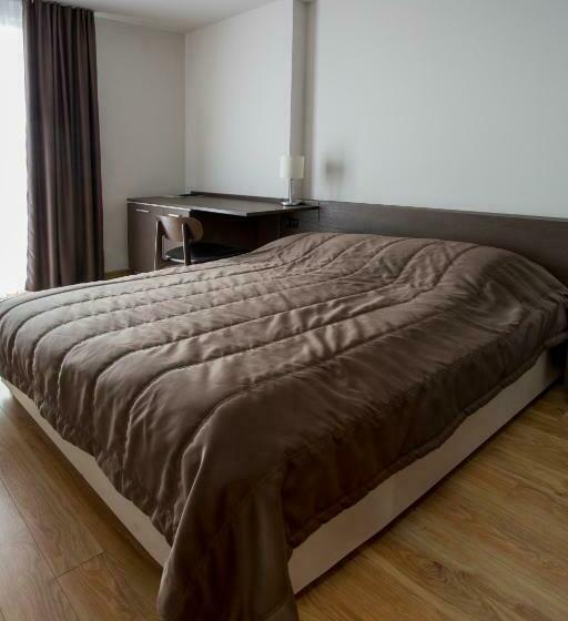 اتاق استاندارد یک نفره, Romantique Plaza Dojran