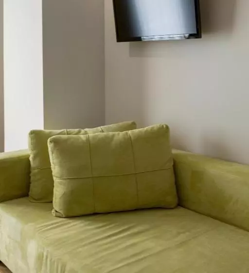 سوییت جونیور, Romantique Plaza Dojran