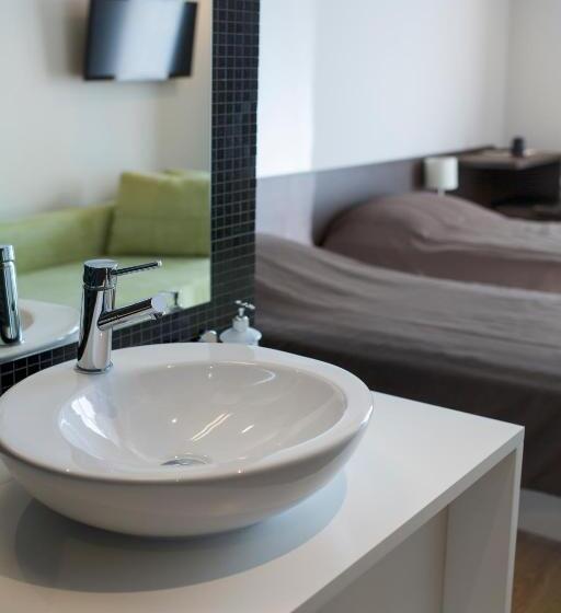 اتاق استاندارد سه نفره, Romantique Plaza Dojran