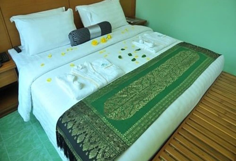 Deluxe Room, Royal Green