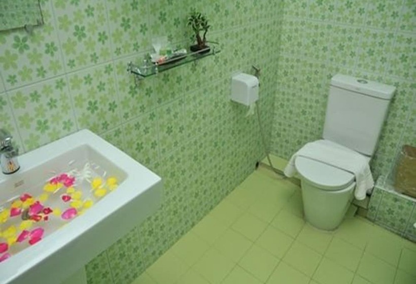 Deluxe Room, Royal Green