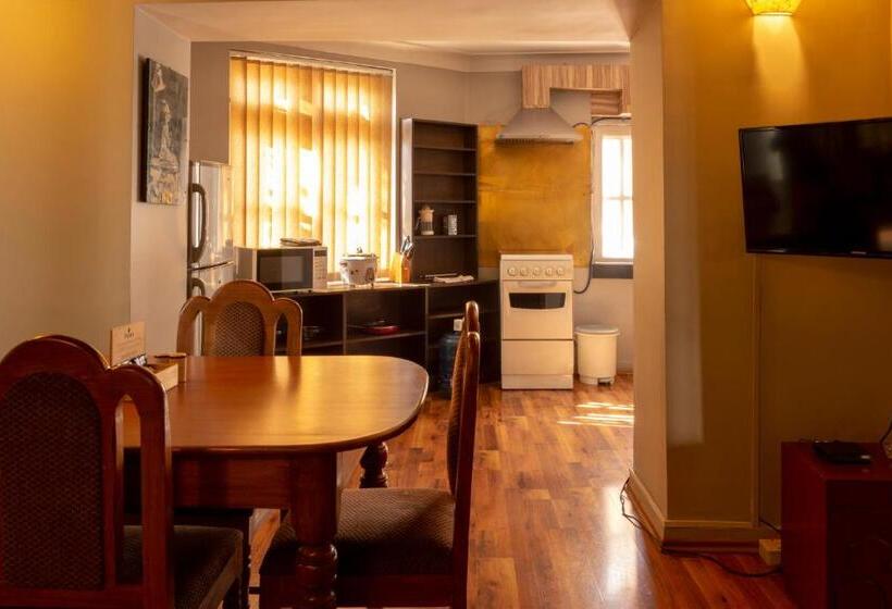 سوئیت 2 خوابه, Shaligram Hotel & Spa