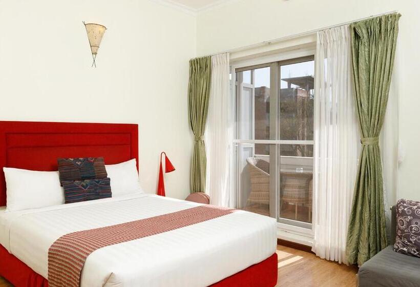 سوییت, Shaligram Hotel & Spa