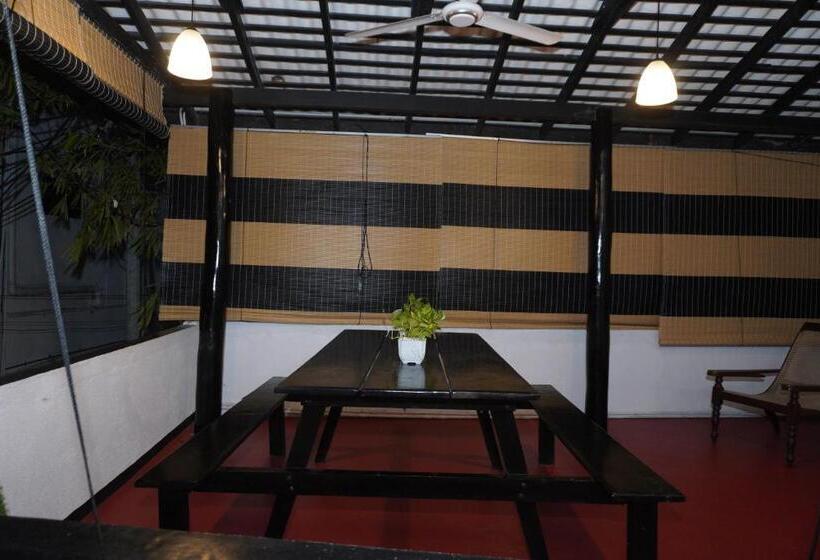 غرفة قياسية مطلّة علي البحر, Surf Una Beach