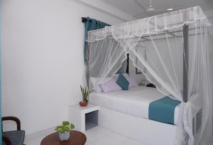 غرفة قياسية, Surf Una Beach