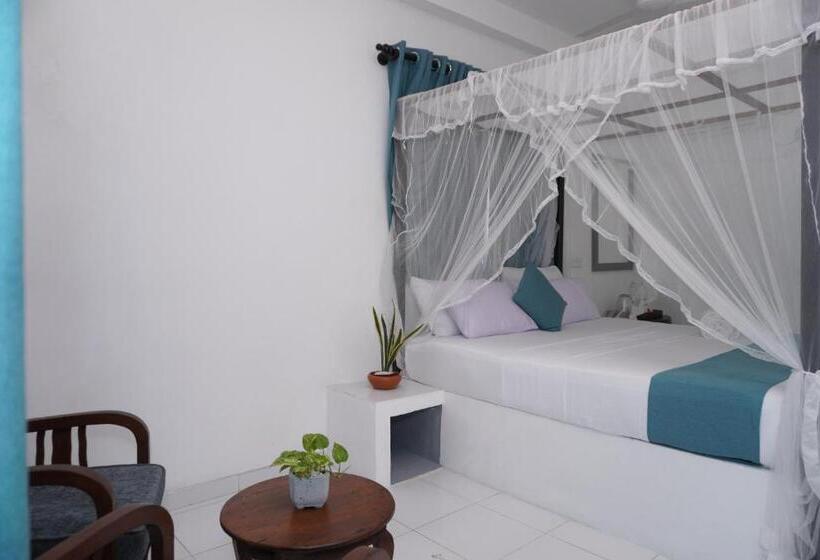 غرفة قياسية, Surf Una Beach