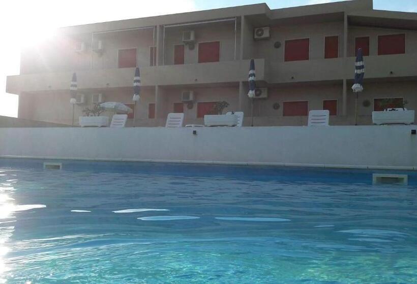 Четырехместный Номер Стандарт, Svizzero