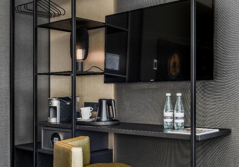 스탠다드 룸, Novotel Amsterdam Schiphol Airport