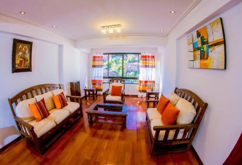 1 Szobás Apartman, & Apartments Rhd